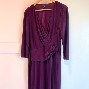 Chaps • Purple V-neck dress • 3/4 length sleeves